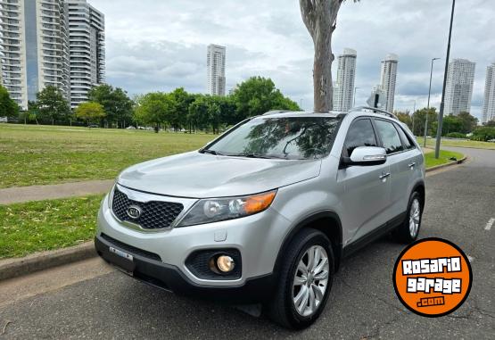 Camionetas - Kia Sorento 2010 Diesel 153000Km - En Venta