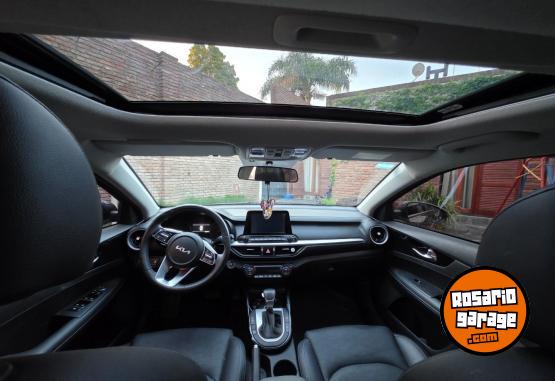 Autos - Kia Cerato 2024 Nafta 23000Km - En Venta