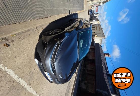 Autos - Kia Cerato 2024 Nafta 36000Km - En Venta