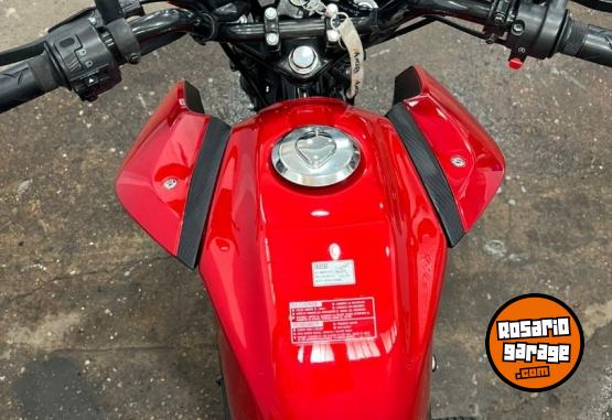 Motos - Honda Twister cb125f 2023 Nafta 13500Km - En Venta
