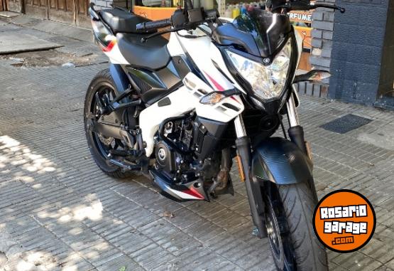 Motos - Bajaj Ns 200 2023 Nafta 9500Km - En Venta
