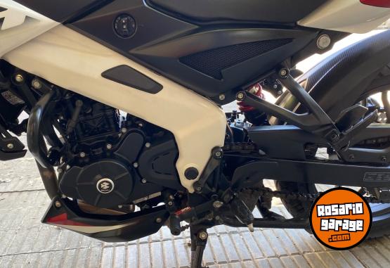 Motos - Bajaj Ns 200 2023 Nafta 9500Km - En Venta