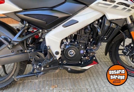 Motos - Bajaj Ns 200 2023 Nafta 9500Km - En Venta