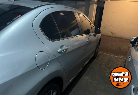 Autos - Peugeot 408 feline 2017 Nafta 47000Km - En Venta