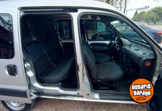 Utilitarios - Renault KANGOO 2017 Nafta 132000Km - En Venta