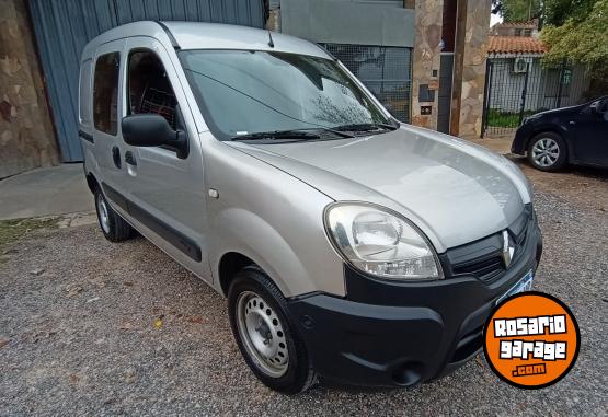 Utilitarios - Renault KANGOO 2017 Nafta 132000Km - En Venta