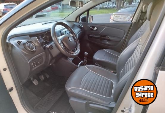 Autos - Renault CAPTUR 2018 GNC 100000Km - En Venta