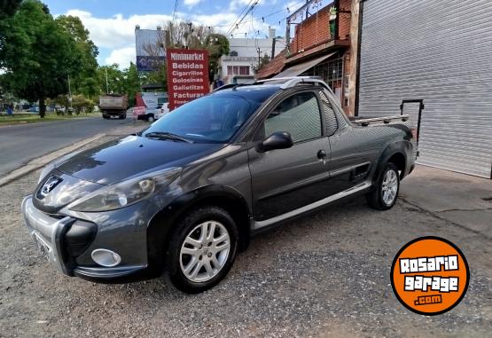 Utilitarios - Peugeot HOGGAR SAVEIRO 2014 Nafta 150000Km - En Venta