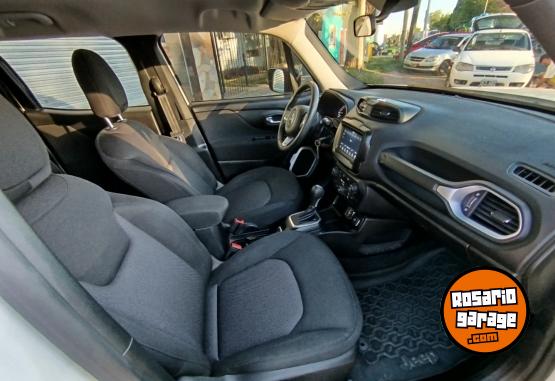 Camionetas - Jeep RENEGADE 2021 Nafta 820000Km - En Venta