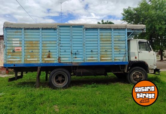 Camiones y Gras - SALUSTRO MECNICA 1518 - En Venta