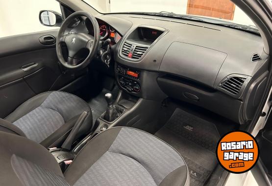 Autos - Peugeot 207 XR 1.4 2011 Nafta 116000Km - En Venta