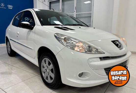 Autos - Peugeot 207 ALLURE 1.4 2013 Nafta 106000Km - En Venta