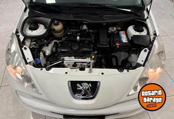 Autos - Peugeot 207 ALLURE 1.4 2013 Nafta 106000Km - En Venta