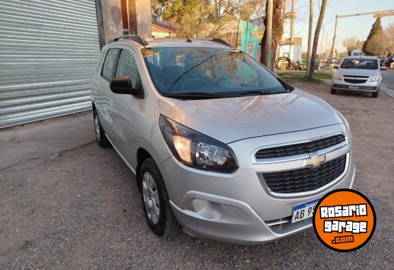 Autos - Chevrolet SPIN 2017 Nafta 105000Km - En Venta