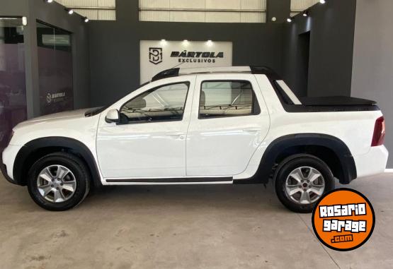 Camionetas - Renault Duster Oroch Outsider 2018 Nafta 78300Km - En Venta