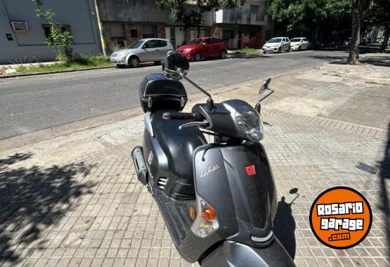 Motos - Kymco Like 2022 Nafta 10000Km - En Venta