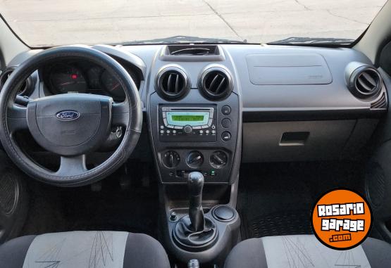 Autos - Ford Fiesta 2009 Nafta 160000Km - En Venta