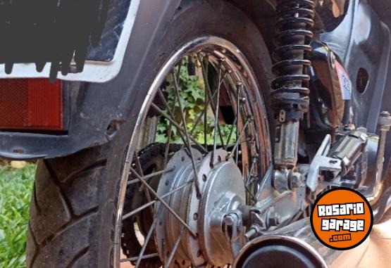 Motos - Motomel 110 1998 Nafta 111Km - En Venta