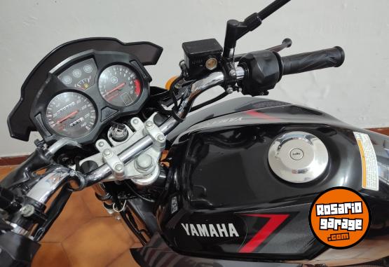 Motos - Yamaha YBR 125 2018 Nafta 15000Km - En Venta