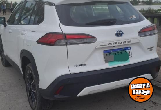 Camionetas - Toyota Corolla cross SEG HEV AT 2023 Electrico / Hibrido 82000Km - En Venta