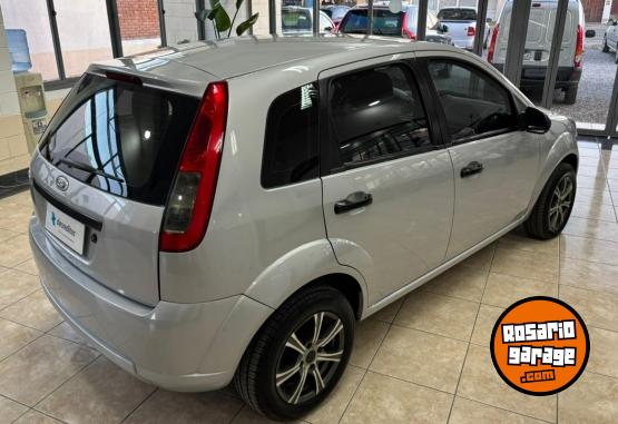 Autos - Ford FIESTA AMBIENTE PLUS MP3 2010 GNC 123310Km - En Venta