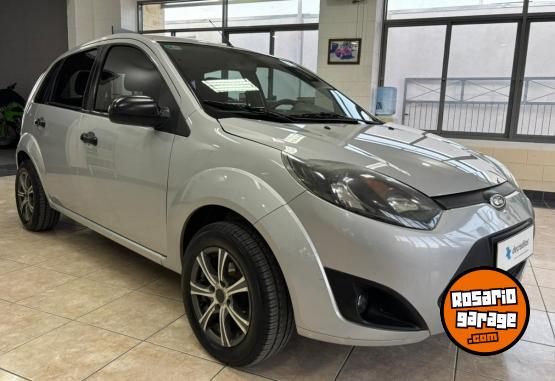 Autos - Ford FIESTA AMBIENTE PLUS MP3 2010 GNC 123310Km - En Venta