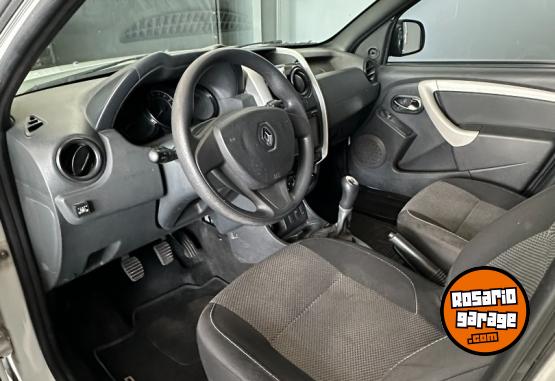 Camionetas - Renault DUSTER DYNAMIQUE 4X2 GNC 2018 GNC 113474Km - En Venta