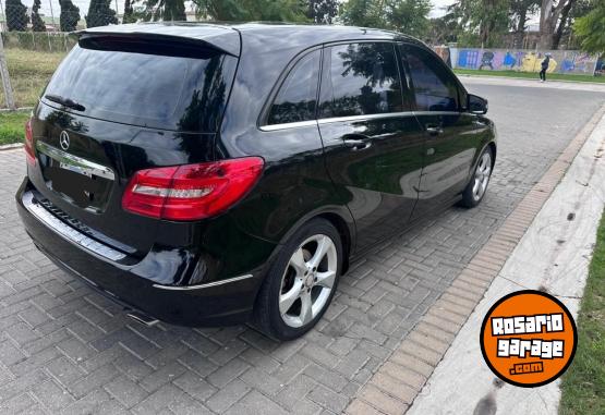 Autos - Mercedes Benz B200 2013 Nafta 197000Km - En Venta