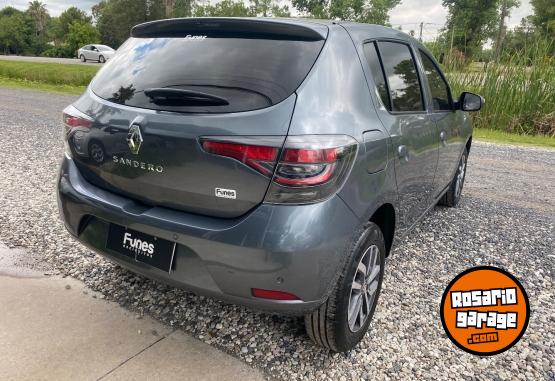 Autos - Renault Sandero Intens 1.6 2022 Nafta 42000Km - En Venta