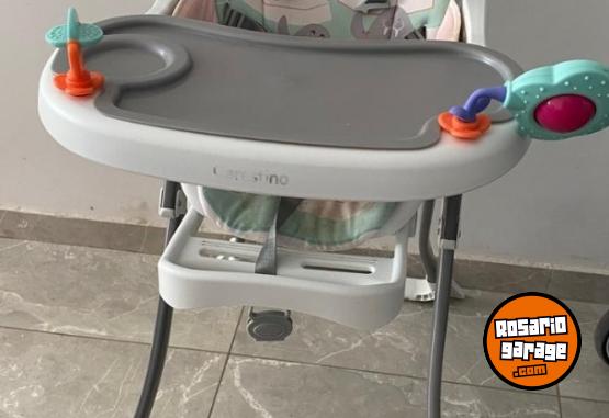 Artculos para beb - VENDO SILLA DE COMER CARESTINO - En Venta