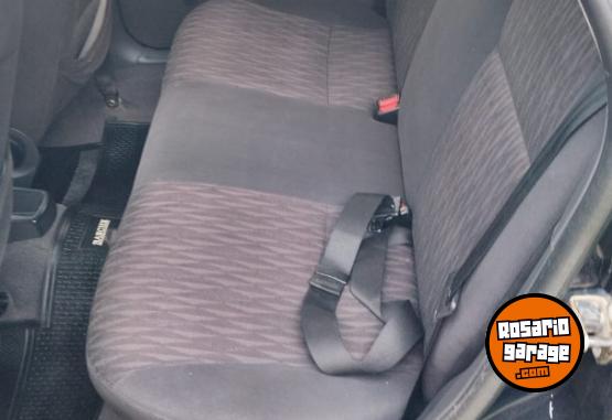 Autos - Ford FOCUS 1.6 GNC NAFTA 2005 GNC 185693Km - En Venta