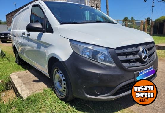 Utilitarios - Mercedes Benz Vito furgn 2016 Diesel 100000Km - En Venta