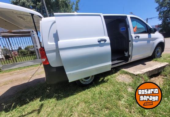 Utilitarios - Mercedes Benz Vito furgn 2016 Diesel 100000Km - En Venta