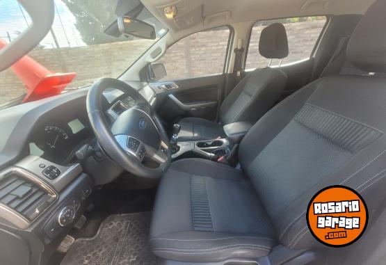 Camionetas - Ford Ranger XLT 2020 Diesel 130000Km - En Venta
