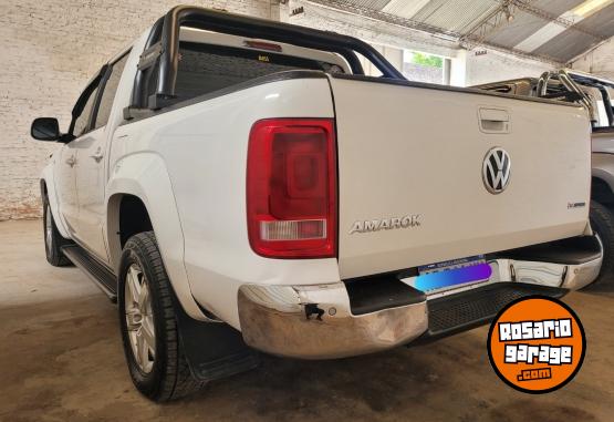 Camionetas - Volkswagen Amarok 2021 Diesel 200000Km - En Venta
