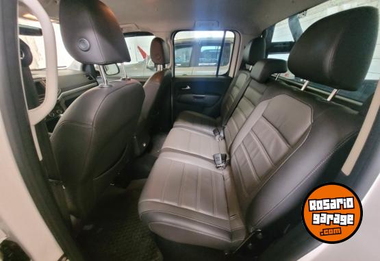 Camionetas - Volkswagen Amarok 2021 Diesel 200000Km - En Venta