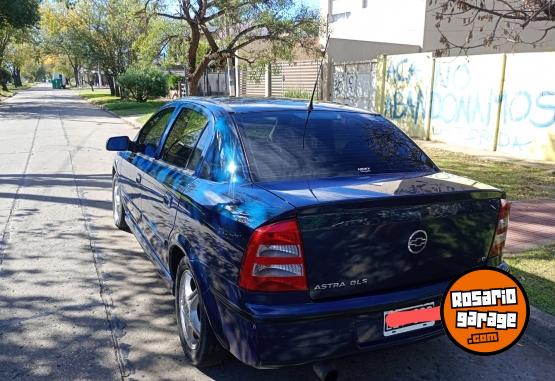 Autos - Chevrolet Astra 2003 Nafta 238000Km - En Venta