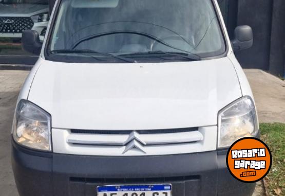 Utilitarios - Citroen BERLINGO  MIXTO 1.6 HDI 2022 Diesel 95000Km - En Venta