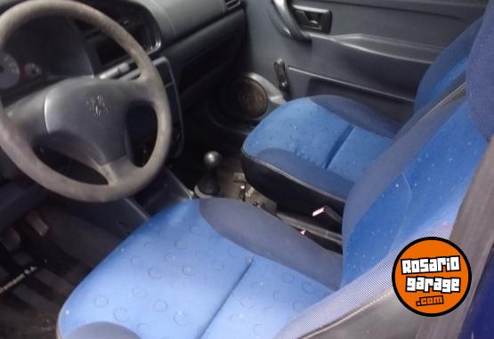 Utilitarios - Peugeot Partner 2003 Diesel 111111Km - En Venta