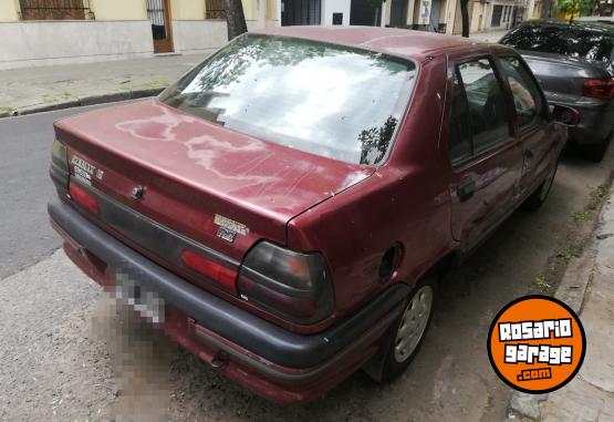 Autos - Renault 19 RE 1999 Nafta 180000Km - En Venta