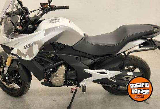 Motos - CF 650 Mt 2023 Nafta 2000Km - En Venta