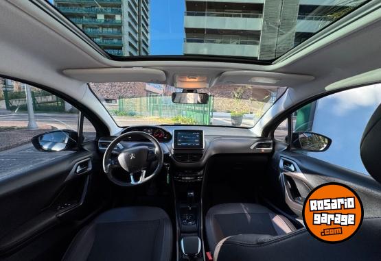 Autos - Peugeot 2008 2020 Nafta 100000Km - En Venta