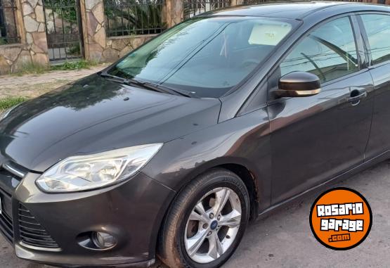 Autos - Ford Focus S 1.6 2014 Nafta 140000Km - En Venta