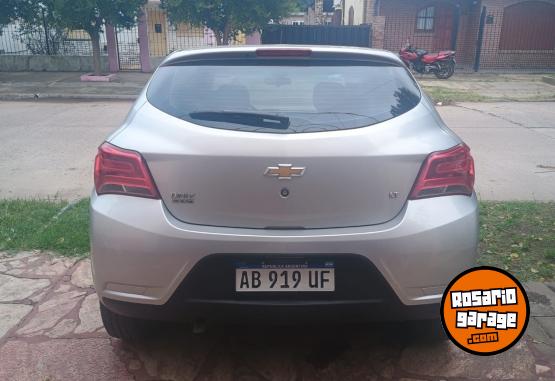 Autos - Chevrolet onix 2017 Nafta 80000Km - En Venta