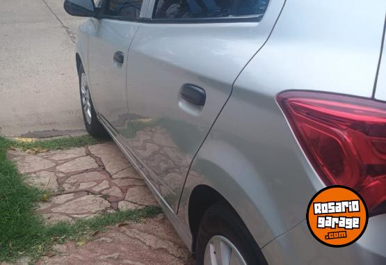 Autos - Chevrolet onix 2017 Nafta 80000Km - En Venta