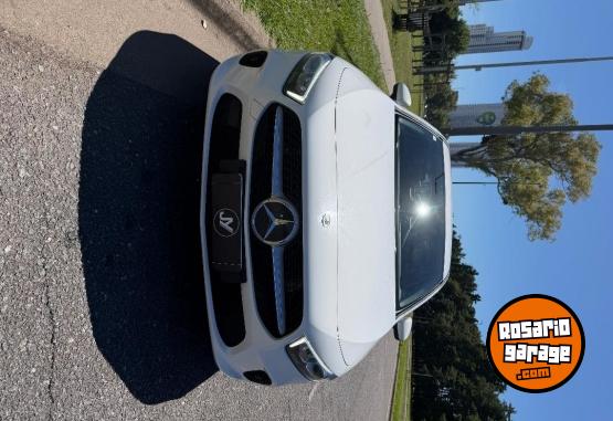 Autos - Mercedes Benz A200 progressive 2019 Nafta 41000Km - En Venta