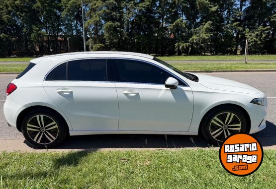Autos - Mercedes Benz A200 progressive 2019 Nafta 41000Km - En Venta