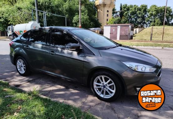 Autos - Ford FOCUS SE 2.0 MANUAL 2017 Nafta 146233Km - En Venta