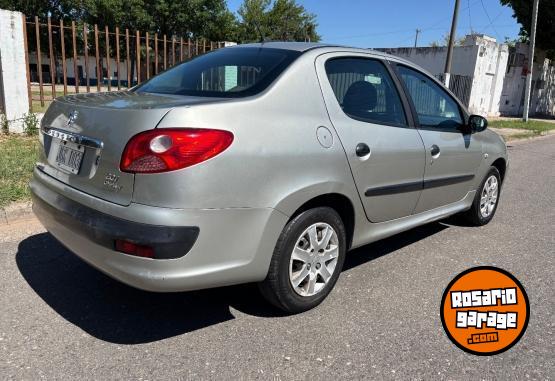 Autos - Peugeot 207 2010 Nafta 160000Km - En Venta