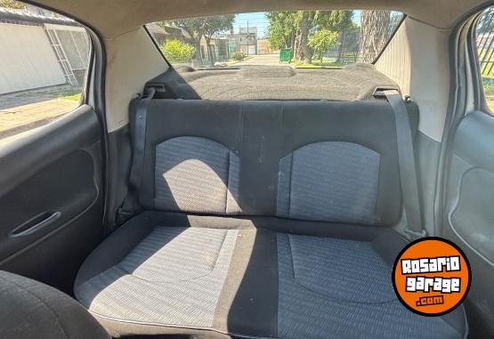 Autos - Peugeot 207 2010 Nafta 160000Km - En Venta